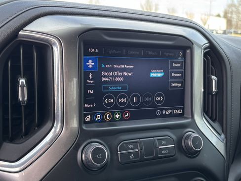 Used 2020 Chevrolet Silverado 1500 RST image 23