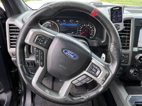 Used 2017 Ford F150 Raptor w/ Equipment Group 802A Luxury AWD/4WD image 34