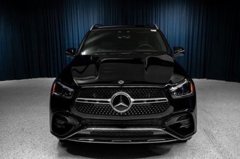 Certified 2026 Mercedes-Benz GLE 450 4MATIC image 2