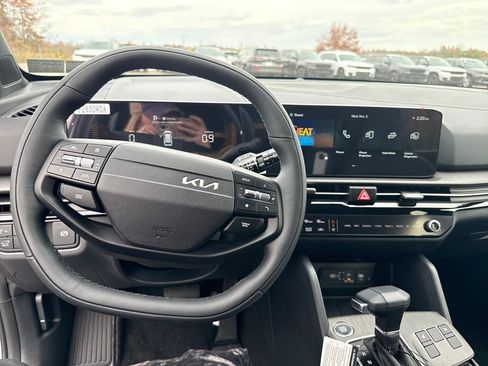 New 2026 Kia Sportage X-Line w/ X-Line Premium Package image 13