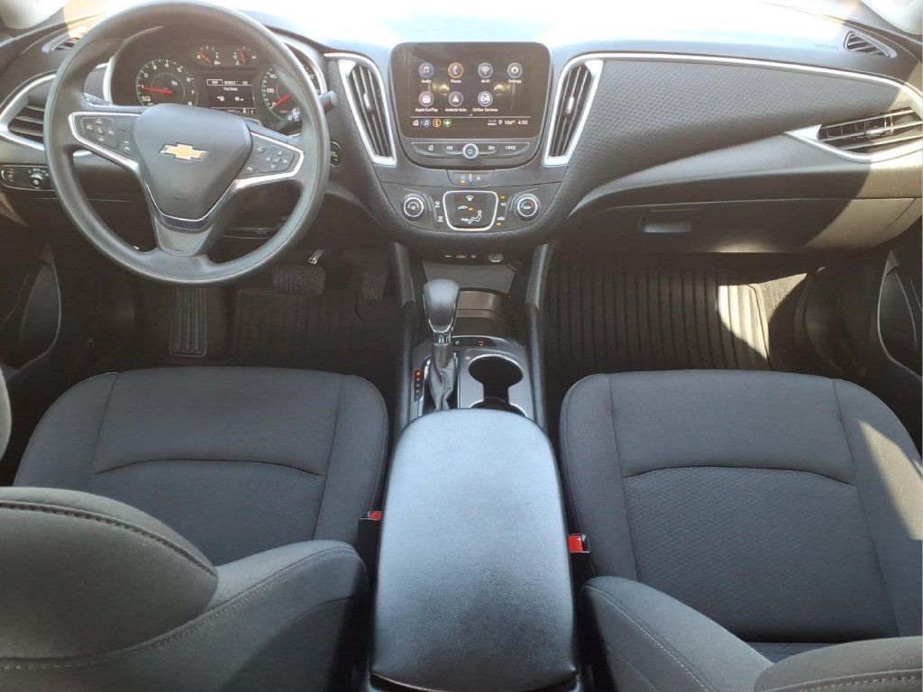 Used 2024 Chevrolet Malibu LS FWD image 17