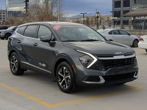 Certified 2024 Kia Sportage EX image 7