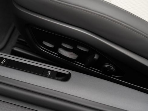 Certified 2026 Porsche 911 GTS image 18