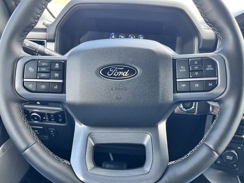 Used 2025 Ford F150 Lariat AWD/4WD image 20