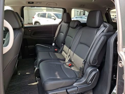 Certified 2026 Honda Odyssey EX-L image 11