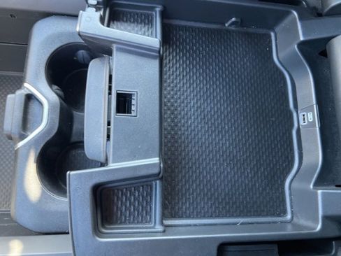 Used 2022 RAM 1500 Big Horn image 28