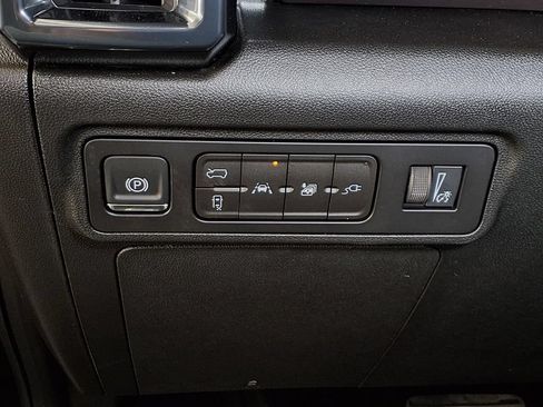 Used 2026 GMC Hummer EV SUV AWD/4WD image 17