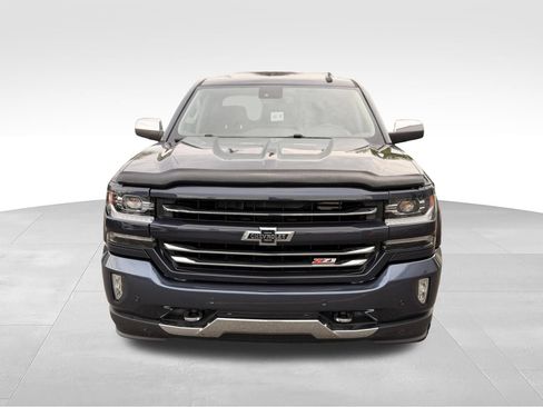 Used 2018 Chevrolet Silverado 1500 LTZ Z71 w/ Centennial Edition AWD/4WD image 2