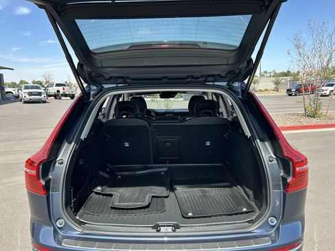 Used 2020 Volvo XC60 T6 Inscription w/ Protection Package Premier AWD/4WD image 27