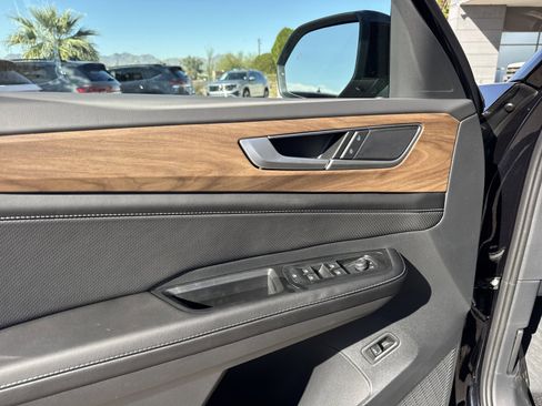 New 2026 Volkswagen Atlas SE image 13