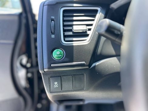 Used 2015 Honda Civic LX image 12