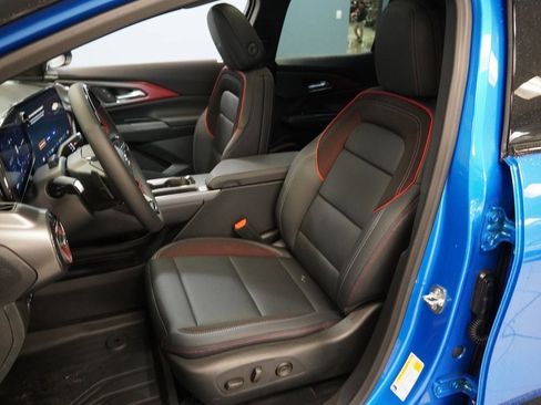 New 2026 Chevrolet Equinox EV RS image 4