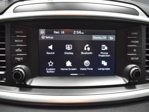 Used 2019 Kia Sorento L image 19