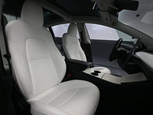 Used 2018 Tesla Model 3 Long Range AWD/4WD image 44
