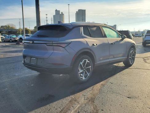 New 2026 Chevrolet Equinox EV LT image 2