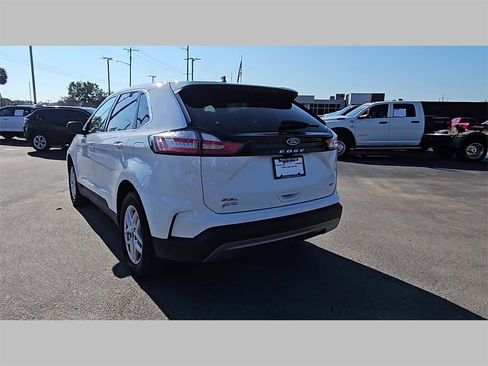 Used 2024 Ford Edge SEL image 31