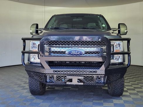 Used 2019 Ford F250 XL w/ STX Appearance Package AWD/4WD image 2
