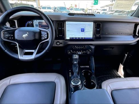 Used 2023 Ford Bronco Wildtrak AWD/4WD image 20