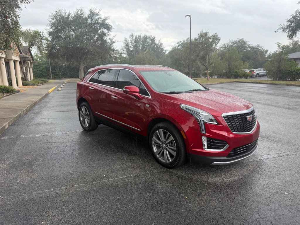 Used 2024 Cadillac XT5 Premium Luxury w/ Technology Package FWD image 6