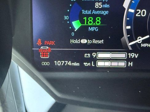 Certified 2024 Toyota Sequoia Limited w/ Tow Technology Package image 24