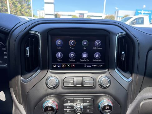 Used 2020 GMC Sierra 1500 AT4 w/ AT4 Premium Package AWD/4WD image 23