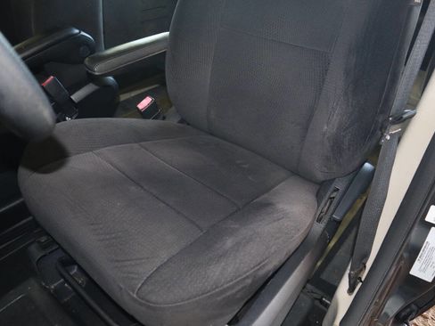 Used 2012 Dodge Grand Caravan American Value Package FWD image 13