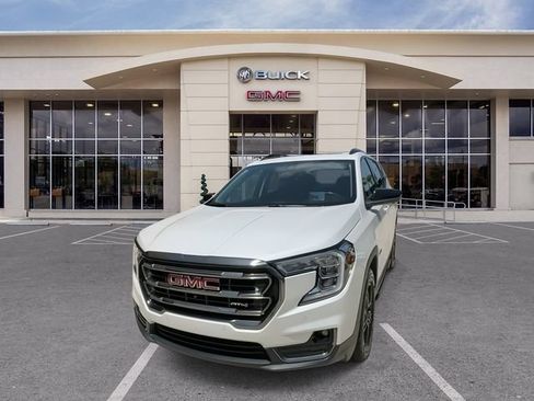 Certified 2022 GMC Terrain AT4 w/ Infotainment Package II AWD/4WD image 5