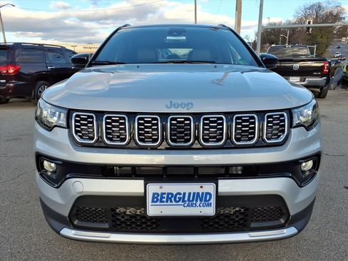 New 2026 Jeep Compass Limited image 10