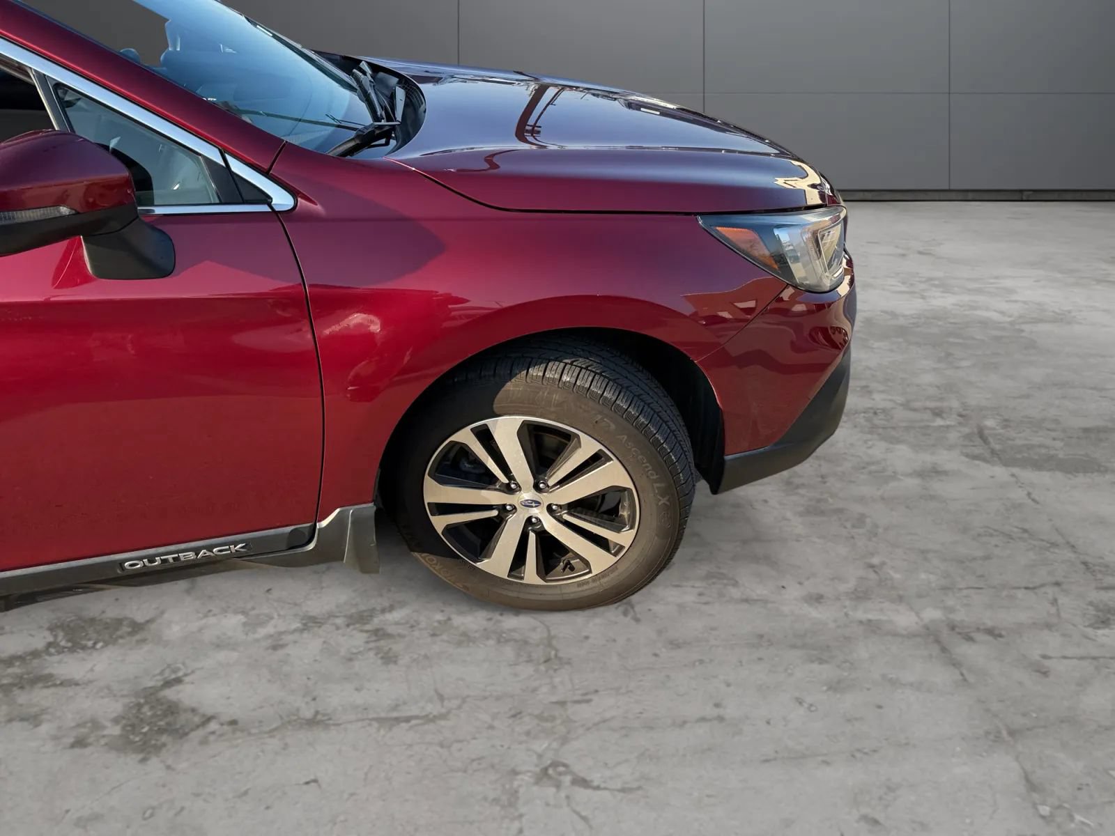Used 2018 Subaru Outback 2.5i Limited AWD/4WD image 46