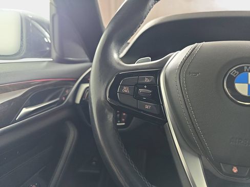 Used 2018 BMW 530i xDrive AWD/4WD image 20