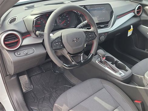 New 2026 Chevrolet Trax RS image 21