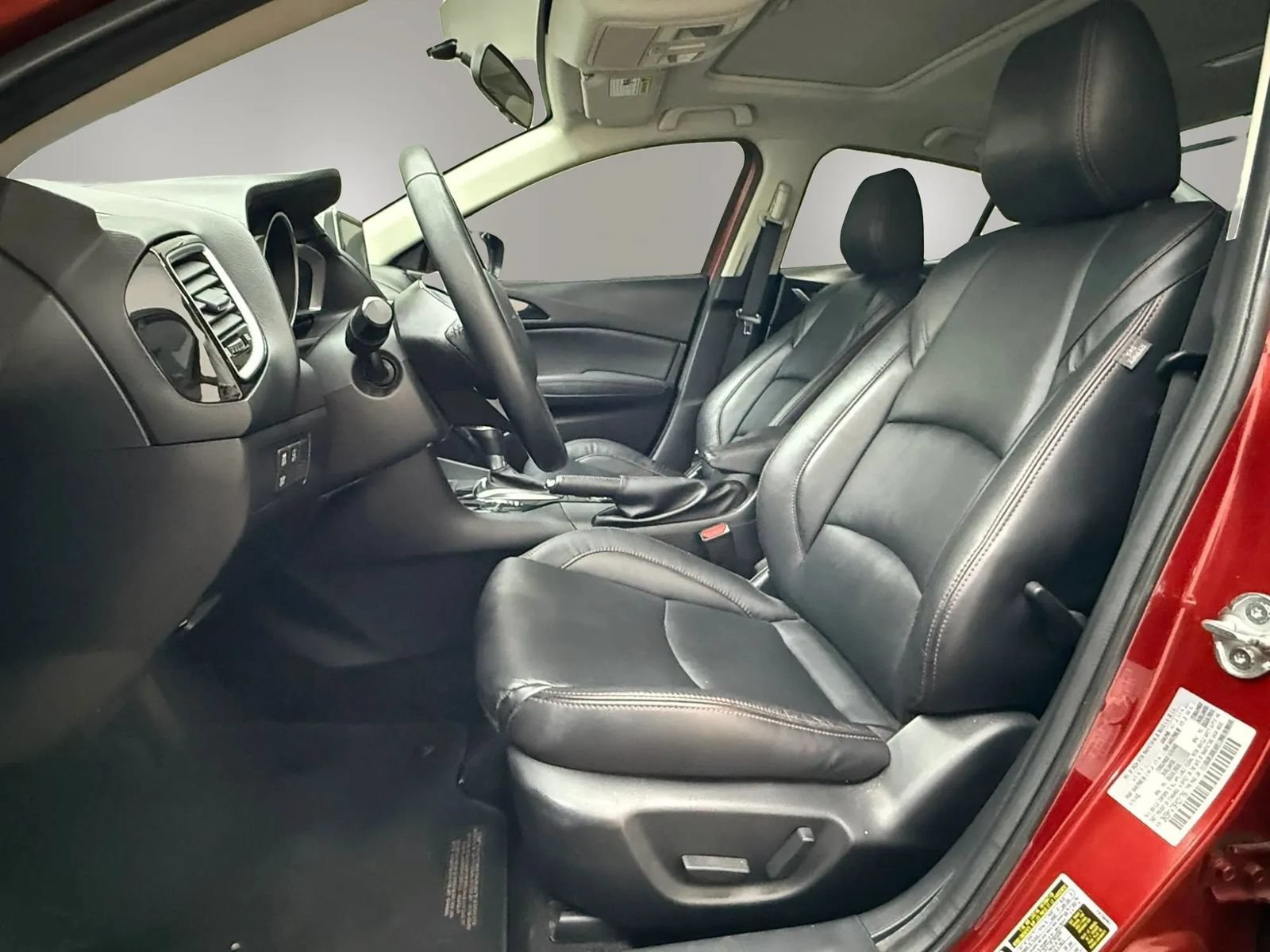 Used 2015 MAZDA MAZDA3 i Grand Touring FWD image 15