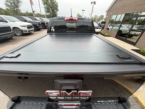 Used 2022 GMC Canyon Denali AWD/4WD image 5