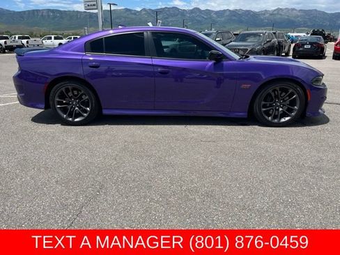 Used 2023 Dodge Charger Scat Pack w/ Plus Group RWD image 2