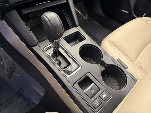 Used 2018 Subaru Outback 2.5i Limited image 23