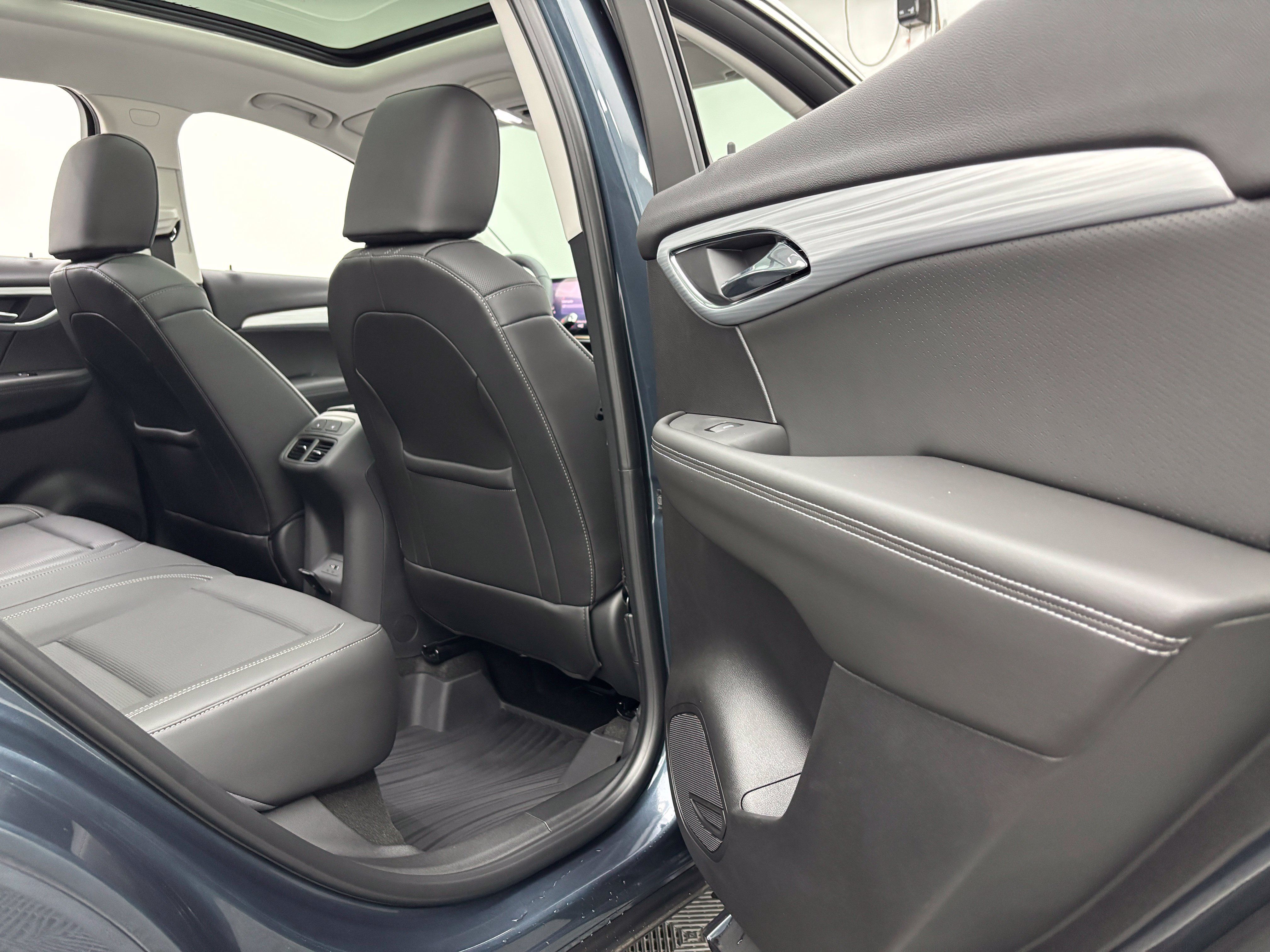 New 2026 Buick Envision Avenir AWD/4WD image 39