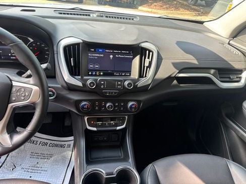 Used 2023 GMC Terrain SLT w/ Elevation Edition FWD image 14