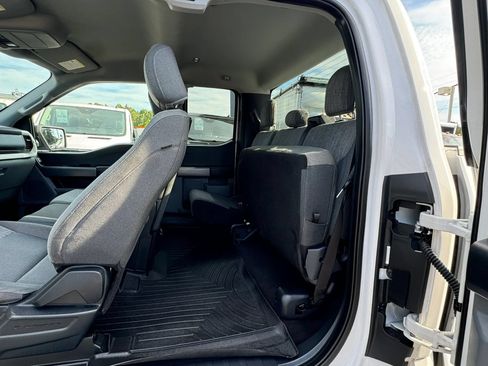 Used 2021 Ford F150 XLT AWD/4WD image 13