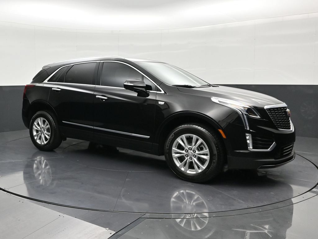 Certified 2025 Cadillac XT5 Luxury FWD image 7
