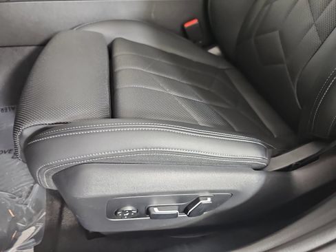 Used 2026 BMW 530i RWD image 29