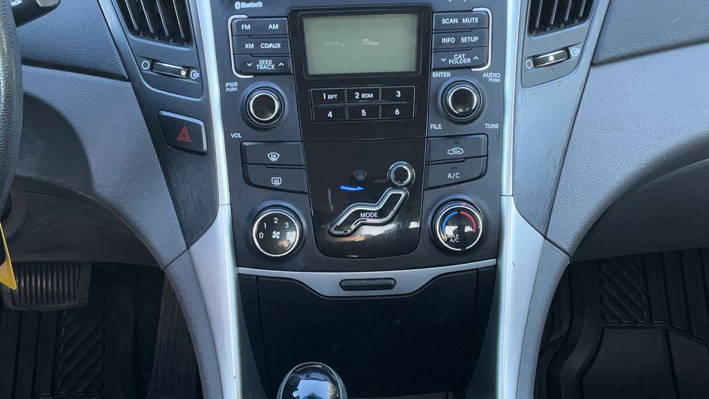 Used 2011 Hyundai Sonata GLS FWD image 21