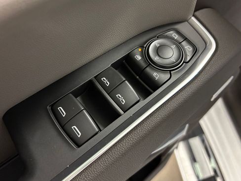 New 2026 Chevrolet Silverado 1500 LTZ w/ LTZ Premium Package image 11