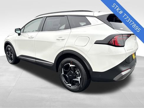 New 2026 Kia Sportage EX w/ EX Panoramic Sunroof Package image 6