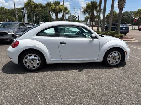 Used 2015 Volkswagen Beetle 1.8T FWD image 16