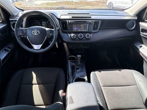 Used 2017 Toyota RAV4 LE image 20