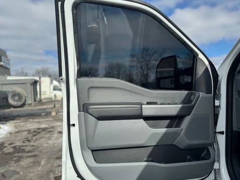 Used 2024 Ford F250 XL w/ STX Appearance Package AWD/4WD image 11