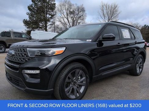 Certified 2023 Ford Explorer XLT w/ Equipment Group 202A image 8