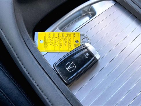 Used 2019 Acura RDX image 15