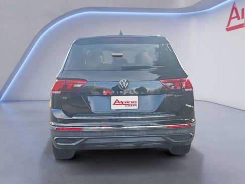 Used 2022 Volkswagen Tiguan SE image 4