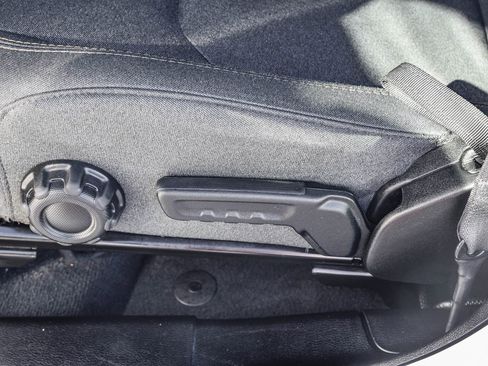 Used 2024 Jeep Wrangler Sport S image 23